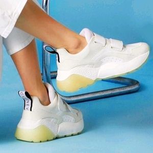 NWT$685 Stella McCartney Eclypse White Sneaker